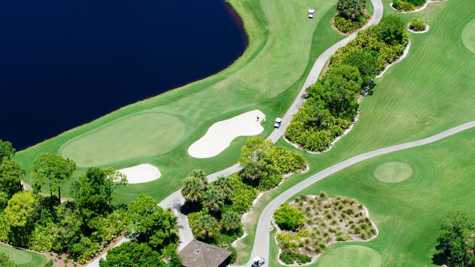 【ゴルフマナー】立ち位置はどこが正解？もう迷わない基本3選｜初心者向けに解説